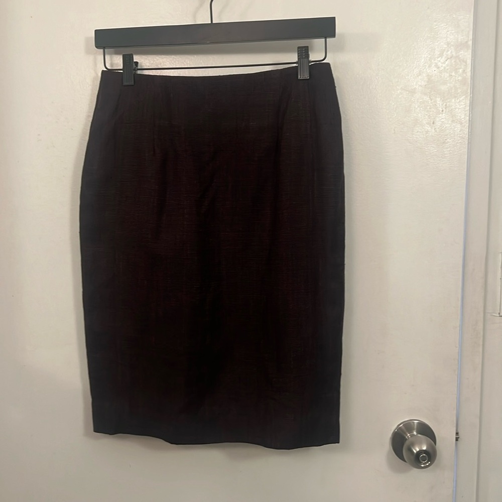 Tailored Pencil Skirt